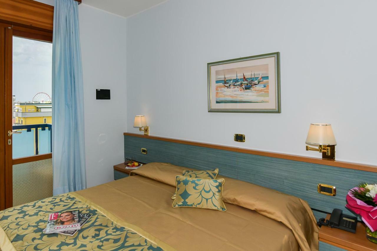 Hotel Souvenir Lido di Jesolo Ngoại thất bức ảnh